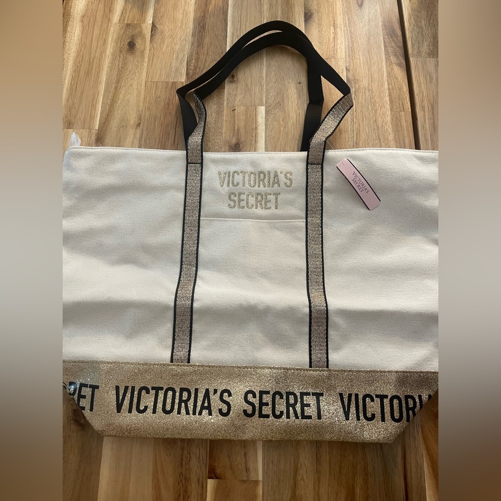 NWT Victoria's Secret Tote